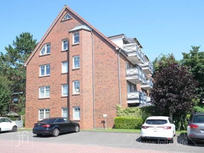Frisch gestrichen: Oberwohnung mit Balkon und Stellplatz in zentraler Innenstadtlage