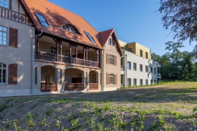 Traumwohnung mit Flügeltüren und Stuck, Balkon - Seezugang