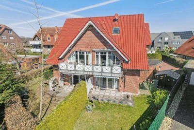 Haus-im-Haus in Toplage: Stilvolle Maisonette mit Garten und Garage in Raesfeld
