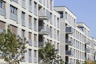 Vollmöbliertes zentrales 1-Zimmer-Apartment mit Smart Design & Stadtblick