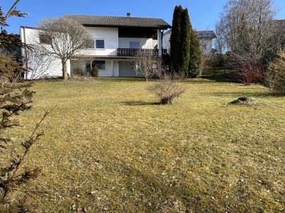 Gepflegtes Einfamilienhaus in schöner Lage mit großem Garten