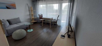 2-Raum-EG-Wohnung voll möbliert an Einzelperson befristet zu vermieten