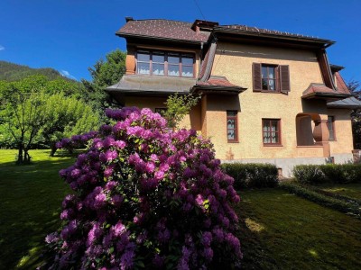 Villa! Elegante Zeitreise: Charmante Villa aus 1933 mit zeitlosem Flair! OPEN HOUSE DAYS!!!