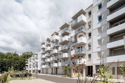 4 Zimmer und sagenhafte 13m² Balkon!!!!
