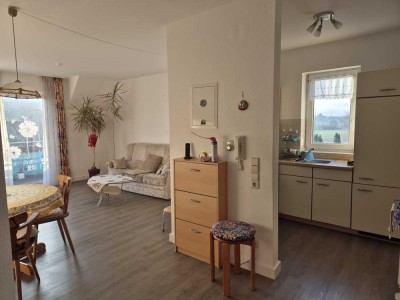 Betreutes Senioren-Wohnen in 2-Zimmer-Wohnung mit Balkon und Einbauküche in Obersulm