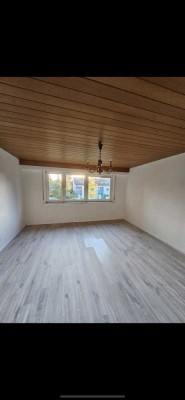 Helle 3,5-Zimmer Wohnung in Stuttgart-Fasanenhof