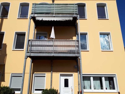 Großzügige 4-Zimmer-Wohnung mit Gäste-WC und Abstellraum
