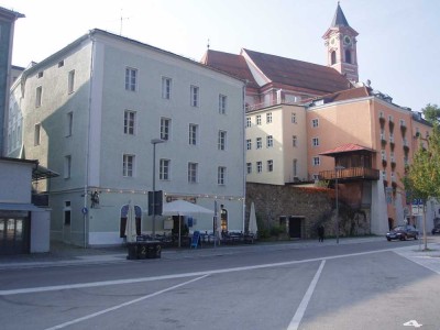 Altstadtwohnung Nähe Dom 
Großzügiges Appartement mit günstiger Anbindung zur FuZo bzw. zur UNI
