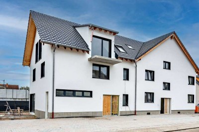 Moderne Dachgeschosswohnung in zentraler Lage