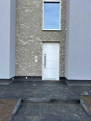 Exklusive, geräumige 3 Zimmer-Wohnung in Dedenhausen (Provisonsfrei)