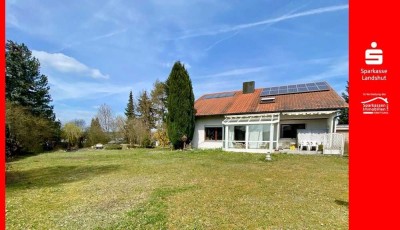 Riesiges Grundstück - Bestlage - Einfamilienhaus