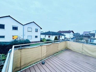 Moderne 3-Zimmer Wohnung mit Süd-Balkon, Stellplatz und Kellerraum