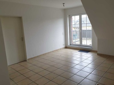 Gepflegte 2-Zimmer-Wohnung mit Balkon und Stellplatz