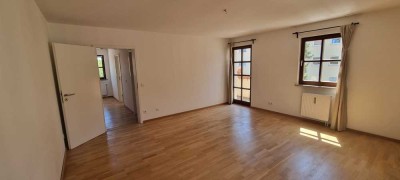 Wunderschöne helle 2,5-Zimmer-Wohnung in München Pasing