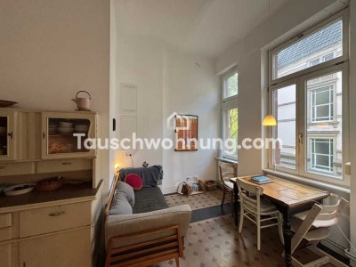 Tauschwohnung: 1,5-Zimmer-Wohnung / Altbau / Mittelwiehre