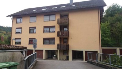 Helle 2-Zimmer-Wohnung in Unterreichenbach zu vermieten