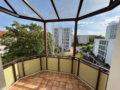 tolle 4-Zimmer-Wohnung mit großem Balkon