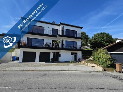 Zentrumsnah wohnen in Waldkirchen
3-Zimmer-Wohnung mit Tageslichtduschbad, EBK, Terrasse und Garten