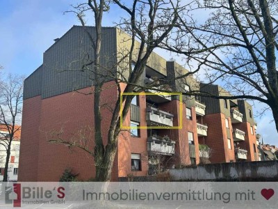 Lichtdurchflutete großzügige Wohnung fußläufig zur Innenstadt