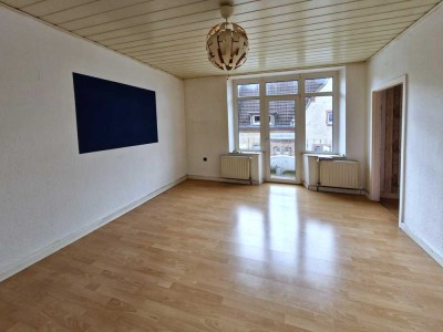 Zentral gelegene 2-Zimmer-Wohnung mit Balkon in der Nähe des Neusser Amtsgerichts