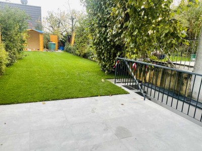 Traumhaftes Haus in Neubauqualität mit großem Garten und Blick über die Stadt in Toplage
