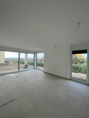 Exklusive 2-Zimmer Neubauwohnung mit Weitblick - Erstbezug in bester Lage von Tettnang