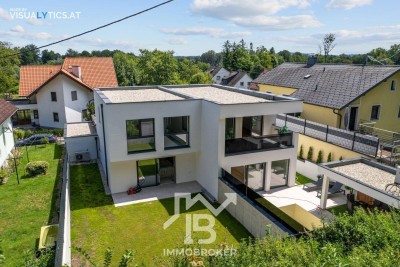 Neue Doppelhaushälfte in Enns mit großem Garten, Carport und optimaler Aufteilung!