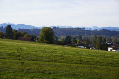 Exklusive 3-Zimmer-Wohnung, großer überdachter Balkon mit Bergblick, Lift direkt in die Whg
