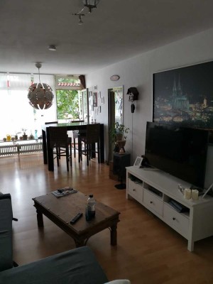 Stilvolle Dreizimmer-Wohnung in der 2. Etage in Köln-Longerich