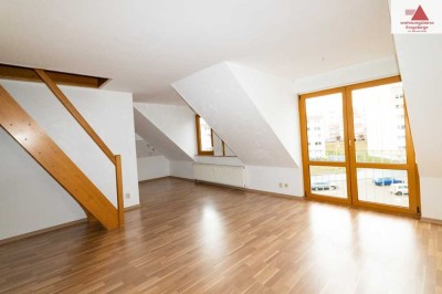 Gemütliche 4-Raum-Wohnung im Dachgeschoss im schönen Wohngebiet von Annaberg!