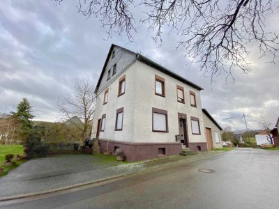 Provisionsfrei- Kapitalanlage; Vermietetes, renovierungsbedürftiges EFH in ruhiger Lage v. Todenroth