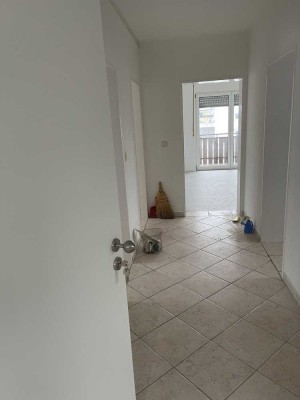 Neu sanierte 4-Zimmer Wohnung in Königshofen Nähe Sportplatz