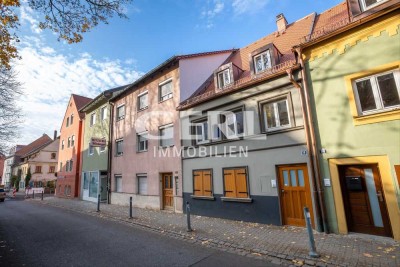 Helle 2-Zimmer-Wohnung im Straubinger Zentrum - WG geeignet