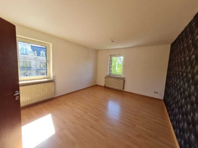 Große 4-Zimmer-Wohnung Stadtmitte