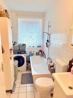 *WBS- Schein erforderlich* 3-Zimmer Wohnung mit Balkon in ruhiger Wohngegend