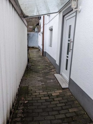 Schöne 2-Zimmer-EG-Wohnung mit EBK in Siegen