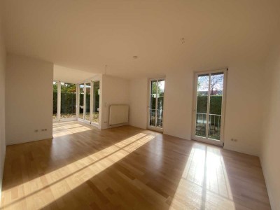 Lichtdurchflutetes Familienparadies mit eigenem Garten