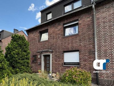 Vermietetes 3-Parteienhaus in Oberhausen-Osterfeld sucht neuen Eigentümer