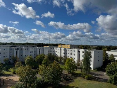 RESERVIERT-sonnige und gepflegte 1,5-Raum-Wohnung mit Balkon in Schwerin