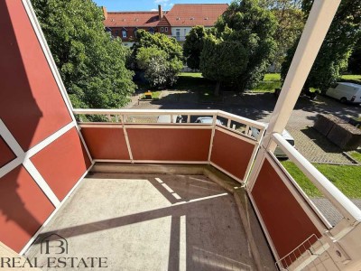 3-Raumwohnung mit Balkon und Einbauküche