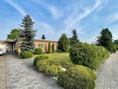 Wohnen auf einer Ebene: Gepflegter Bungalow mit Traumgarten in guter Lage von Dissen