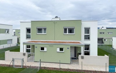 Kompakte Doppelhaushälfte in ruhiger Wohngegend - Top 3