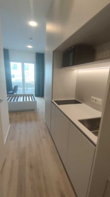 Neubau: Möbliertes Appartement mit Terrasse | für Studenten
