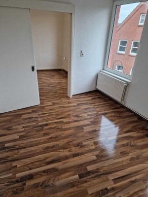 Mölln - Schöne 3,5 Zimmer Wohnung in Top Lage ab sofort zu vermieten