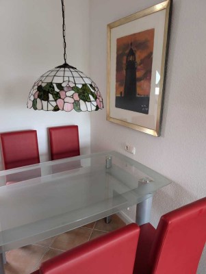 Wohlfühl-Wohnung möbliert mit Balkon und PKW-Stellplatz