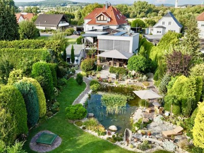 Anwesen höchster Ansprüche - Traumgarten, Pool, Teich, offen und lichtdurchflutet, etc.
