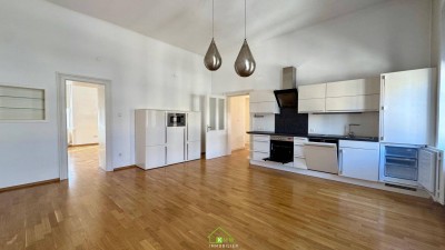 Nähe Landstraße: wunderschöne, sanierte Altbauwohnung im Zentrum