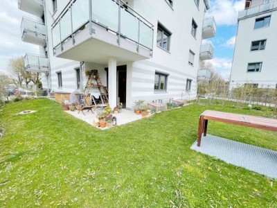 Sonnige, neuwertige 2-Zimmer-Wohnung mit großem Garten
