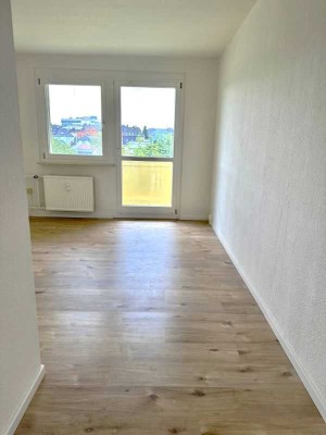 **den 1. Monat Kaltmietfrei ** 1 Zimmer Wohnung mit Balkon + Kautionsfrei **