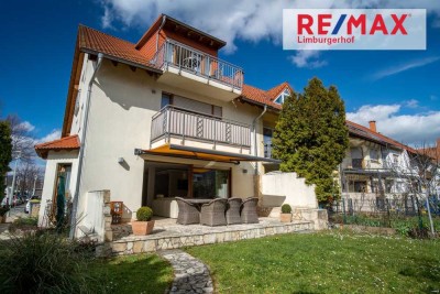 ** Dreifamilienhaus in TOP Lage **